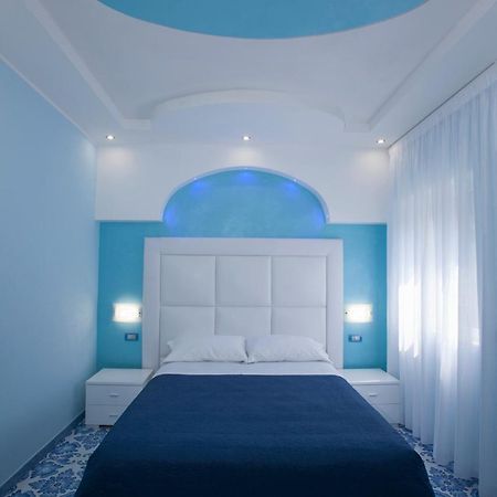 Golfo Delle Sirene Bed & Breakfast Sorrento Luaran gambar