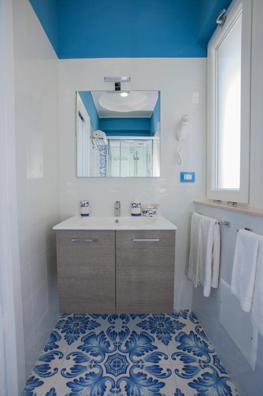 Golfo Delle Sirene Bed & Breakfast Sorrento Luaran gambar